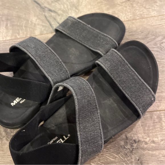 Merrell Sandals Size 5 Black Gray Air Cushion Memory Foam - Picture 2 of 4